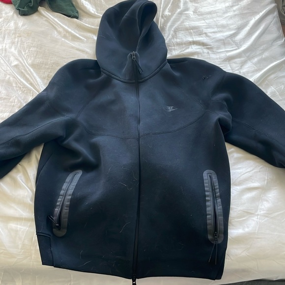nike tech hoodie